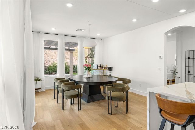 6 Sun Lily Lane, Henderson, NV 89011