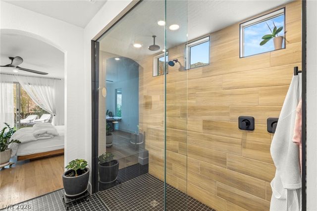 6 Sun Lily Lane, Henderson, NV 89011