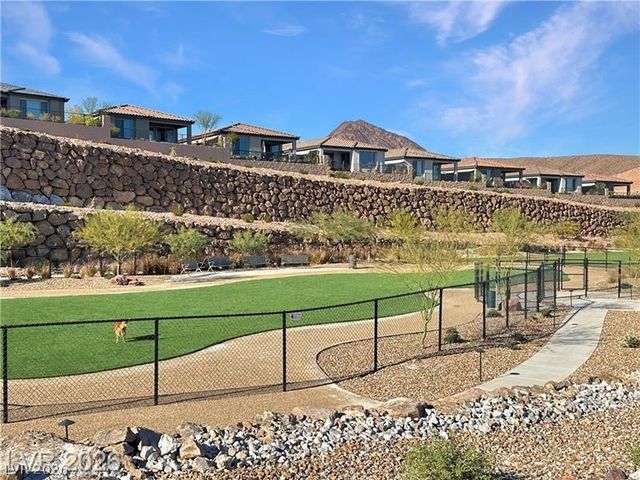 6 Sun Lily Lane, Henderson, NV 89011