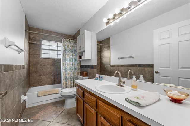 4325 APPLE TREE Place, Jacksonville, FL 32258