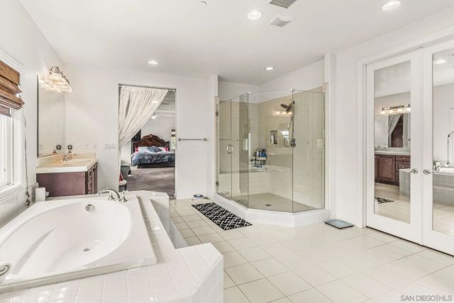 1077 Village Dr, Oceanside, CA 92057