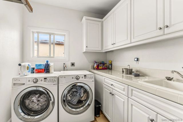 1077 Village Dr, Oceanside, CA 92057