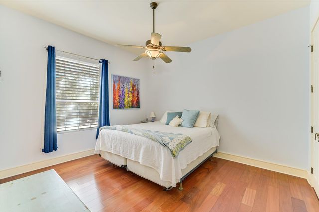 1001 Wesley Ridge DR, Spicewood, TX 78669