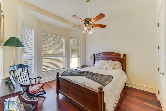 1001 Wesley Ridge DR, Spicewood, TX 78669