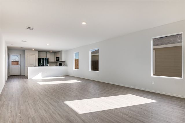 1426 Running Mare Way, Crandall, TX 75114