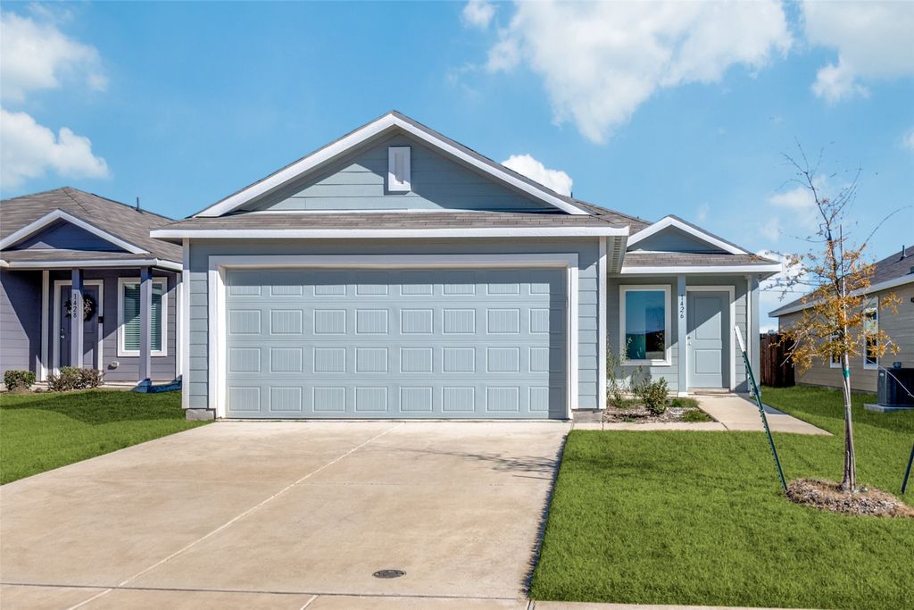 1426 Running Mare Way, Crandall, TX 75114