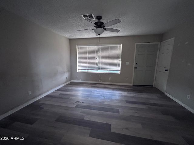 7846 W VERMONT Avenue, Glendale, AZ 85303