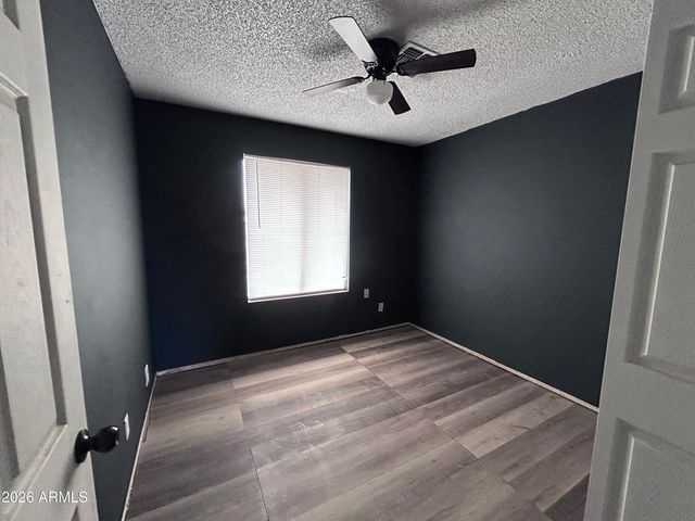 7846 W VERMONT Avenue, Glendale, AZ 85303