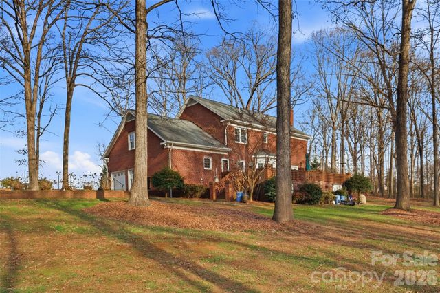 1600 Thornhill Drive, Monroe, NC 28110