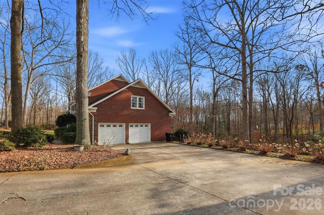1600 Thornhill Drive, Monroe, NC 28110