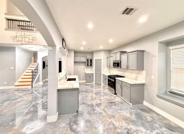 12119 Golden Oasis Lane, Humble, TX 77346