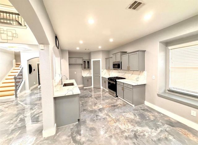 12119 Golden Oasis Lane, Humble, TX 77346