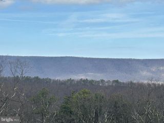 121 SCOTCH PINE LN, Wardensville, WV 26851