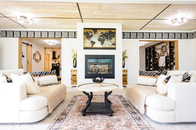 332 WHISPERING WOODS Drive, Fleming Island, FL 32003