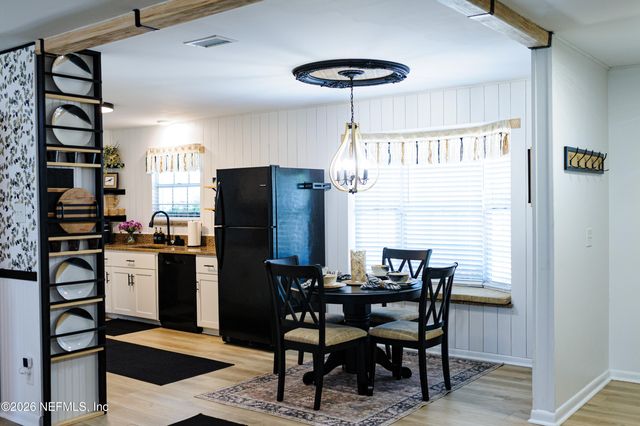 332 WHISPERING WOODS Drive, Fleming Island, FL 32003