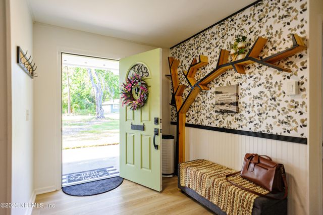 332 WHISPERING WOODS Drive, Fleming Island, FL 32003