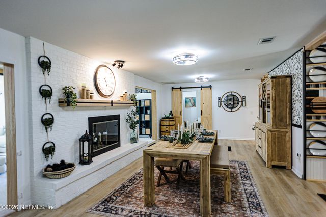 332 WHISPERING WOODS Drive, Fleming Island, FL 32003