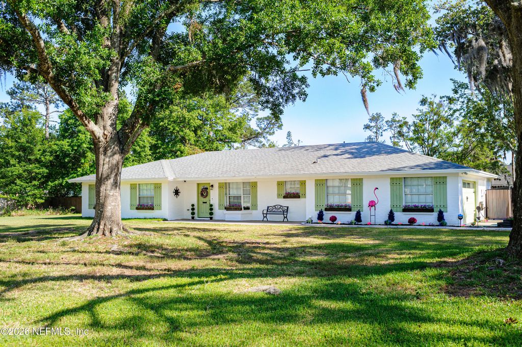 332 WHISPERING WOODS Drive, Fleming Island, FL 32003