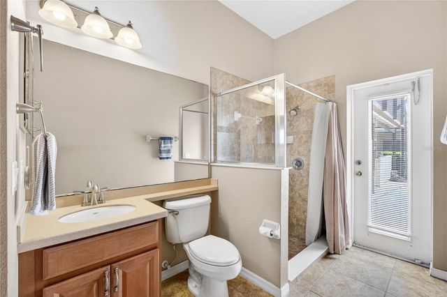 10174 MALLARD LANDINGS WAY, Orlando, FL 32832