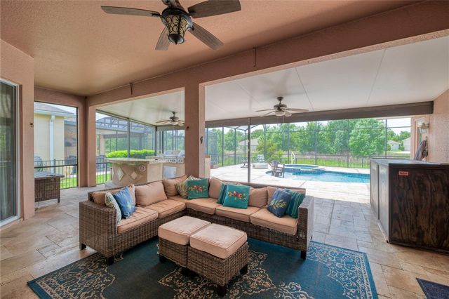 10174 MALLARD LANDINGS WAY, Orlando, FL 32832