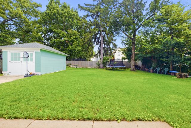 459 N Spring Street, Elgin, IL 60120