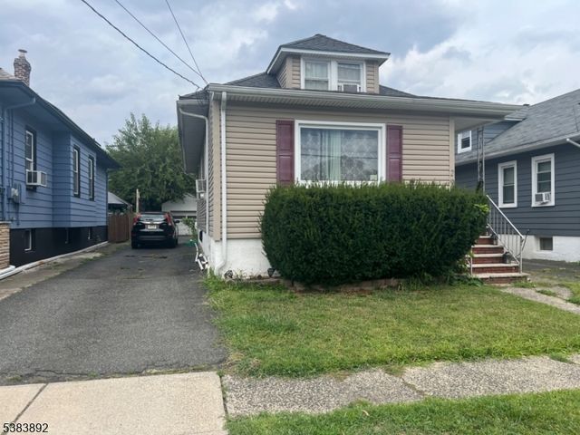 292 Harding Ave, Clifton City, NJ 07011
