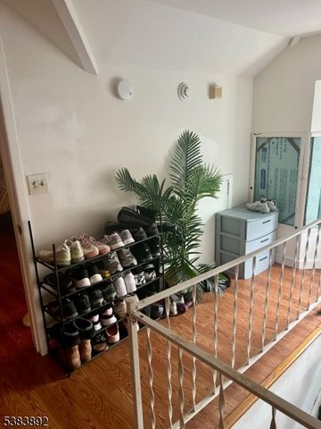 292 Harding Ave, Clifton City, NJ 07011