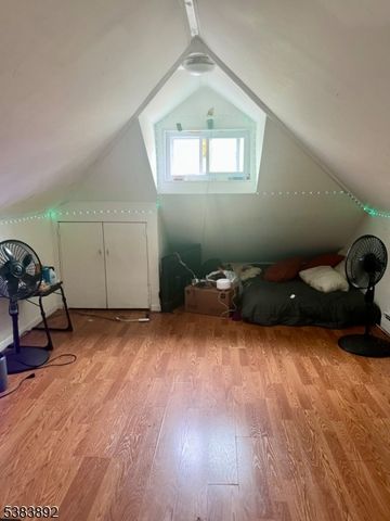 292 Harding Ave, Clifton City, NJ 07011