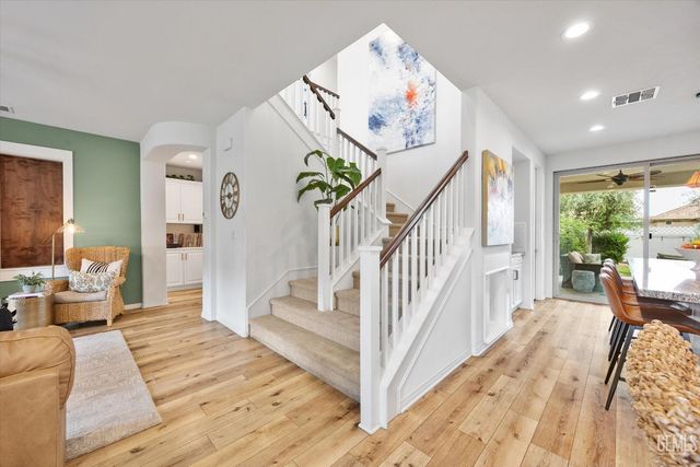 11900 Campus Park Drive, Bakersfield, CA 93311