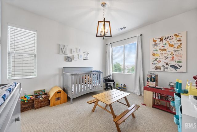 11900 Campus Park Drive, Bakersfield, CA 93311