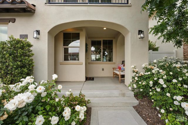 11900 Campus Park Drive, Bakersfield, CA 93311