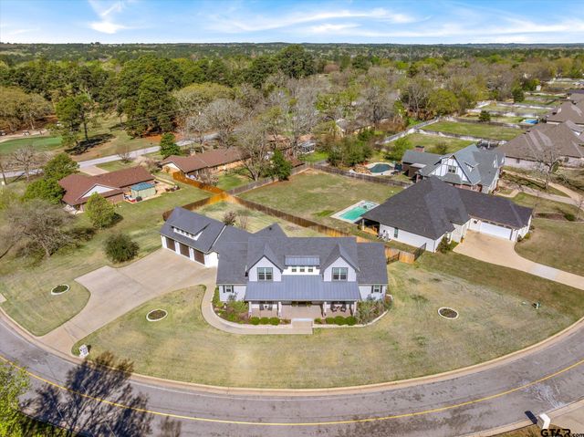 202 Winged Foot Dr, Hideaway, TX 75771