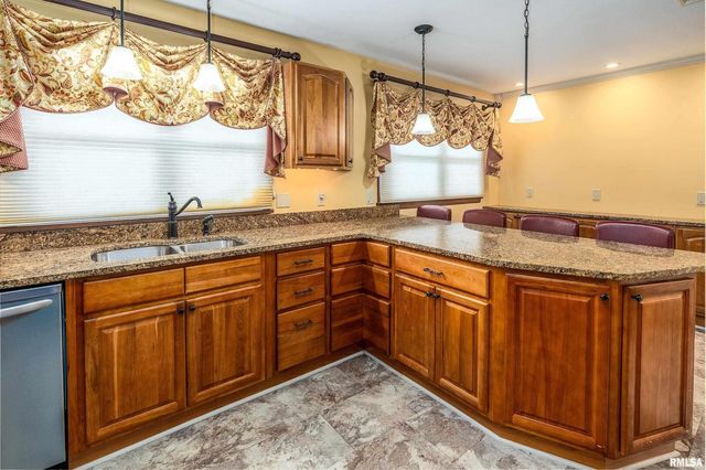 9784 Highway 127, Murphysboro, IL 62966