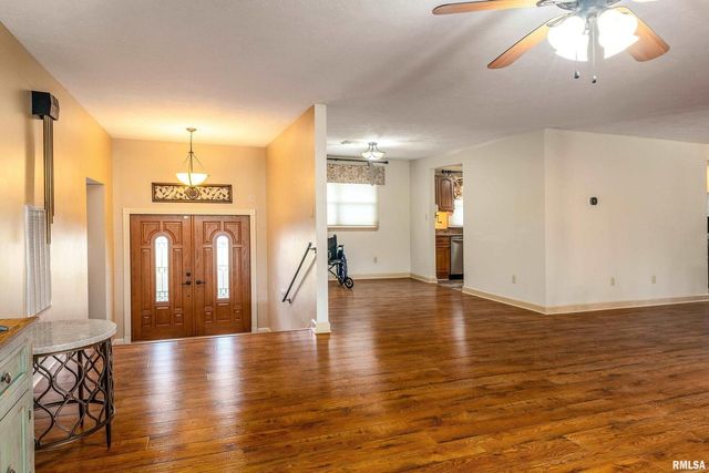 9784 Highway 127, Murphysboro, IL 62966