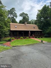 71 CRESTWOOD DR, Elkton, MD 21921