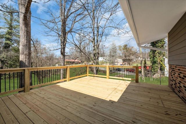 2645 Woodland Drive SE, Cleveland, TN 37323