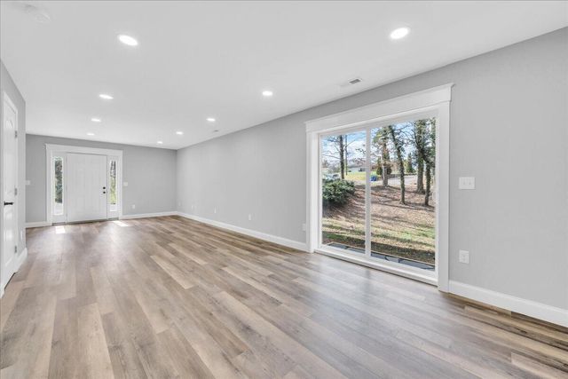 2645 Woodland Drive SE, Cleveland, TN 37323