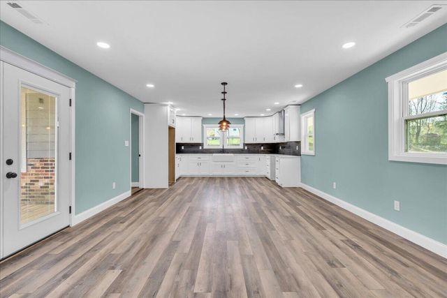 2645 Woodland Drive SE, Cleveland, TN 37323