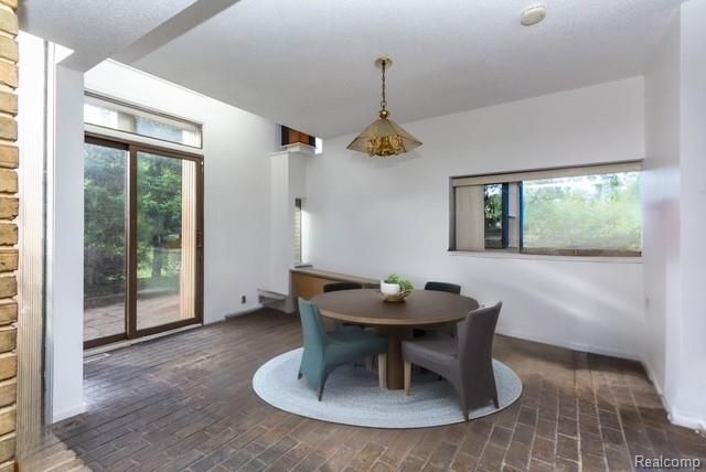 4554 Mystic Hills Circle, Milford, MI 48380