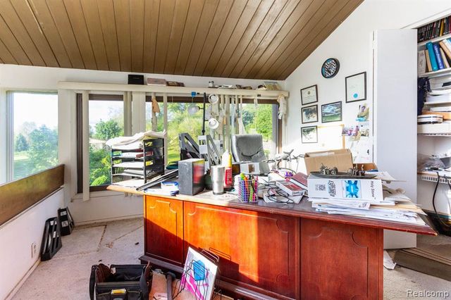 4554 Mystic Hills Circle, Milford, MI 48380