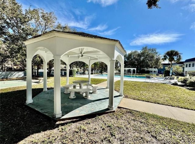 8651 10TH STREET N 130, St Petersburg, FL 33702