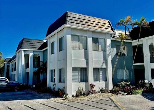 8651 10TH STREET N 130, St Petersburg, FL 33702