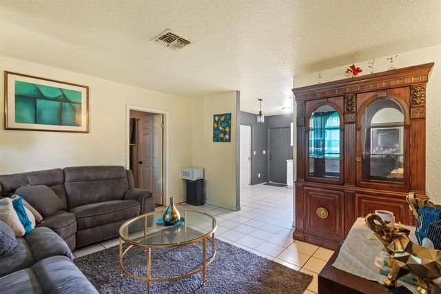 617 NW 15th Avenue, Pompano Beach, FL 33069