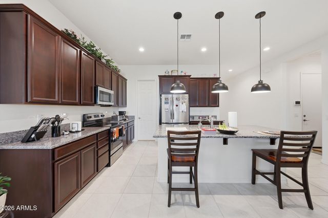 6601 N 127TH Drive, Glendale, AZ 85307