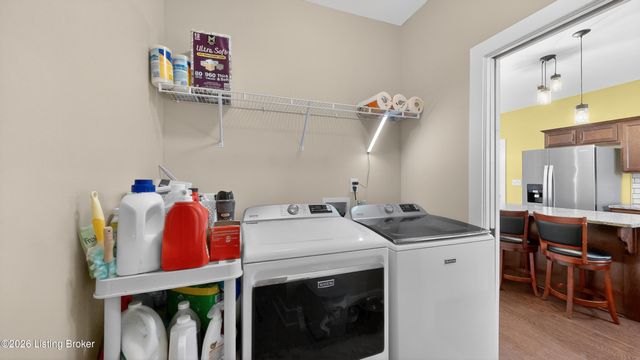 126 Washington Commons Dr, Mt Washington, KY 40047