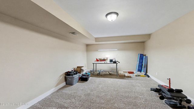 126 Washington Commons Dr, Mt Washington, KY 40047