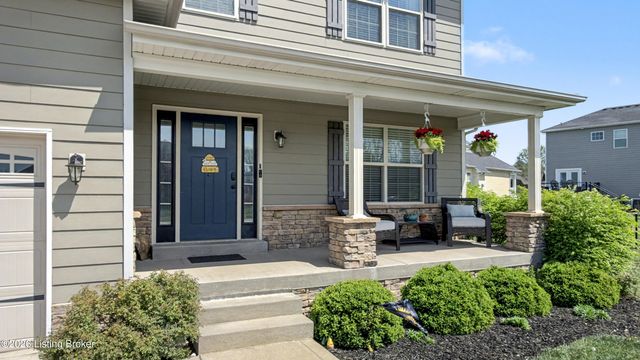 126 Washington Commons Dr, Mt Washington, KY 40047
