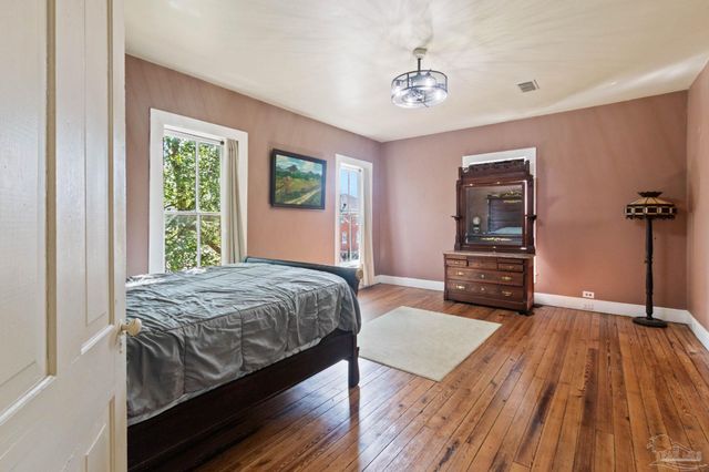 309 S Main St, Atmore, AL 36502