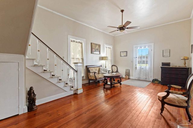 309 S Main St, Atmore, AL 36502