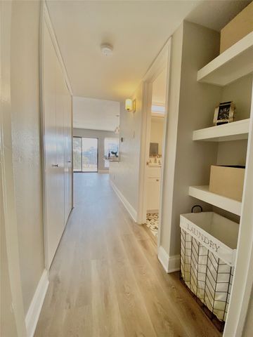 2505 Wedglea Drive 222, Dallas, TX 75211